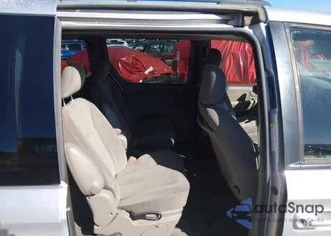 2001 Chrysler Town & Country Ex z USA, uszkodzony, nr VIN 2C4GP74L31R402920